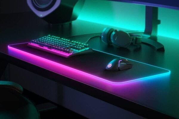 SteelSeries QcK Prism Cloth Gaming Mouse Pad - 2-zone RGB Illumination - Real-time Event Lighting - Optimized For Gaming Sensors - Size XL (900 x 300 x 2mm) - Black + RGB - Image 5