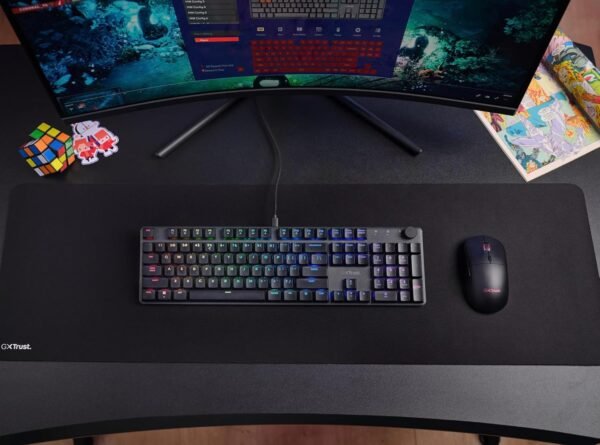 Trust Gaming GXT 866 Torix Mechanical Keyboard UK Layout, Linear Huano Switches, RGB Illumination, Anti-Ghosting N-Key Rollover, Low Profile Programmable USB Gaming Keyboard PC Laptop - Black - Image 12