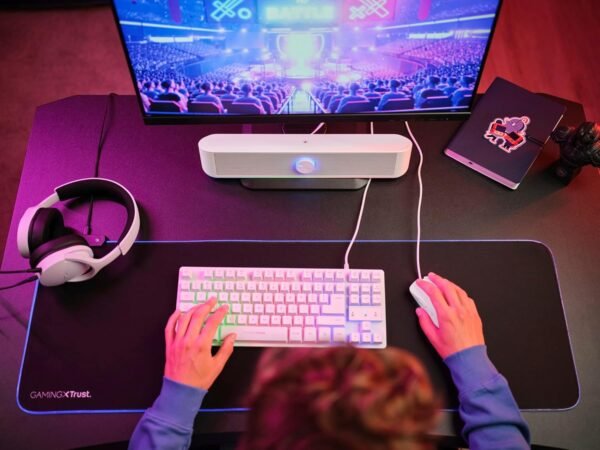 Trust Gaming GXT 619W Thorne PC Soundbar, 12W Peak Power, RGB Lighting, PC Speakers AUX 3.5 mm Jack, USB Powered Sound Bar, Compact Stereo Speaker for Computer, Desktop, Laptop - White - Image 7