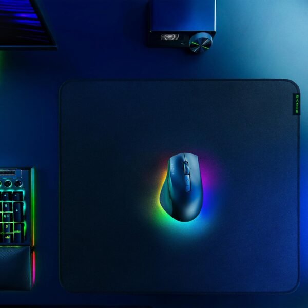 Razer Pro Click V2 - Wireless ergonomic mouse - AI Prompt Assist - 30K Optical Sensor - 3.5 months battery life (14 zones Chroma RGB, HyperScroll tiltable mouse wheel) Black - Image 12